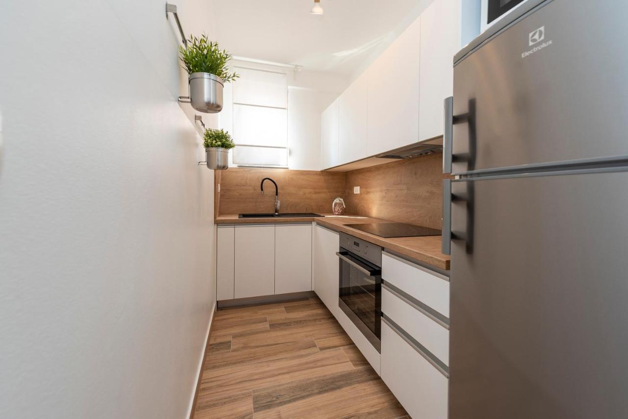 Luxury Apartments - La Vir 1 & 2 Екстер'єр фото