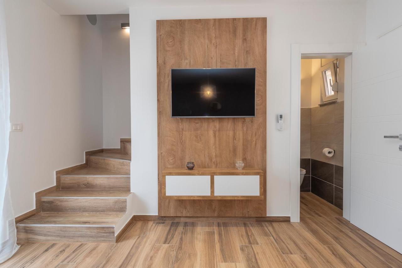Luxury Apartments - La Vir 1 & 2 Екстер'єр фото