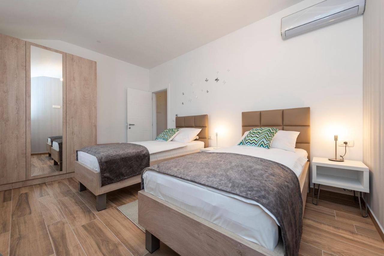Luxury Apartments - La Vir 1 & 2 Екстер'єр фото