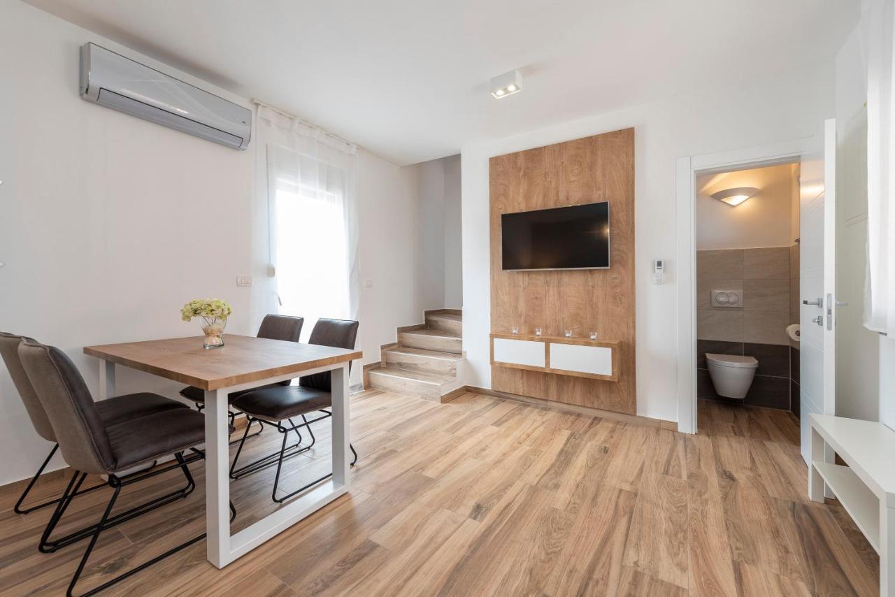 Luxury Apartments - La Vir 1 & 2 Екстер'єр фото